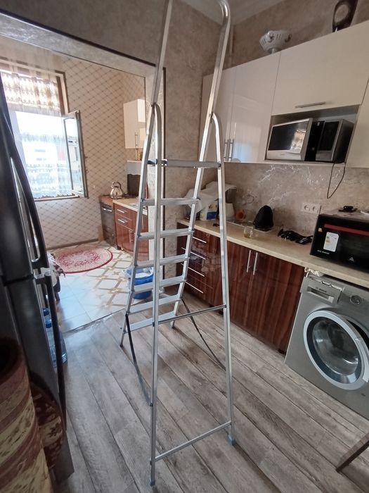 стремянка алюминиевая