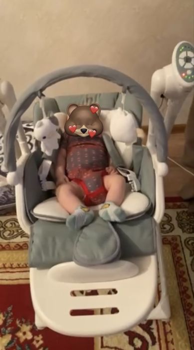 Детский столик кормление