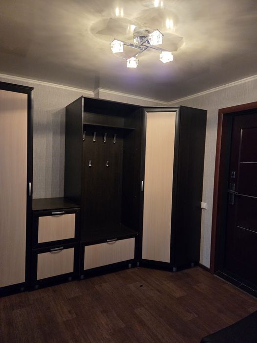 Продаётся 4 комнатная квартира