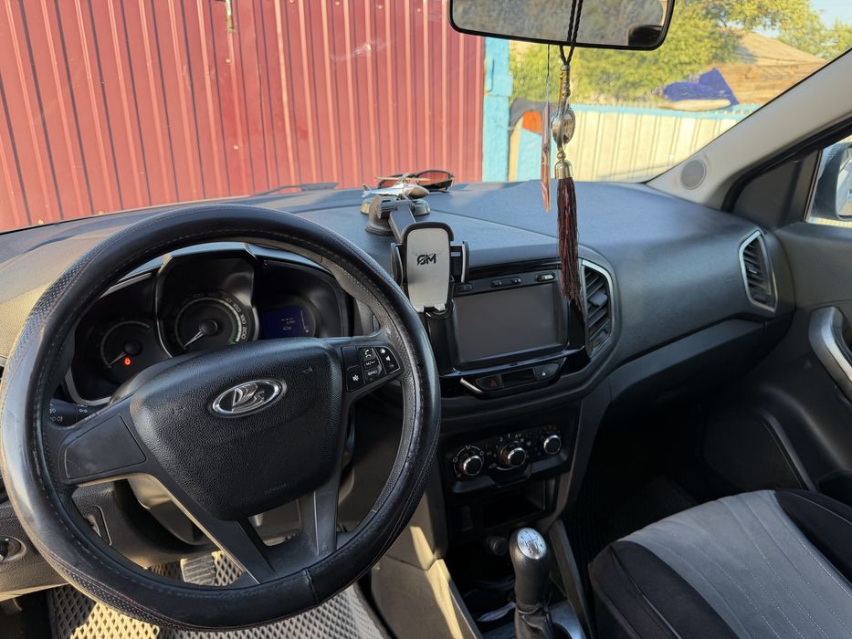 Продам машину Lada X ray 2016г