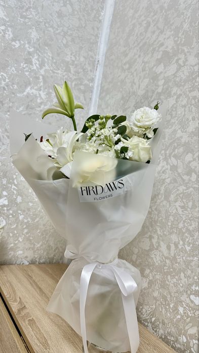 Срочно продам букет цветов