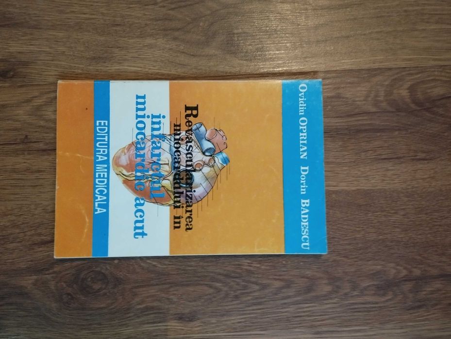 Pachet 12 cărți de specialitate pentru viitorii asistenți medicali