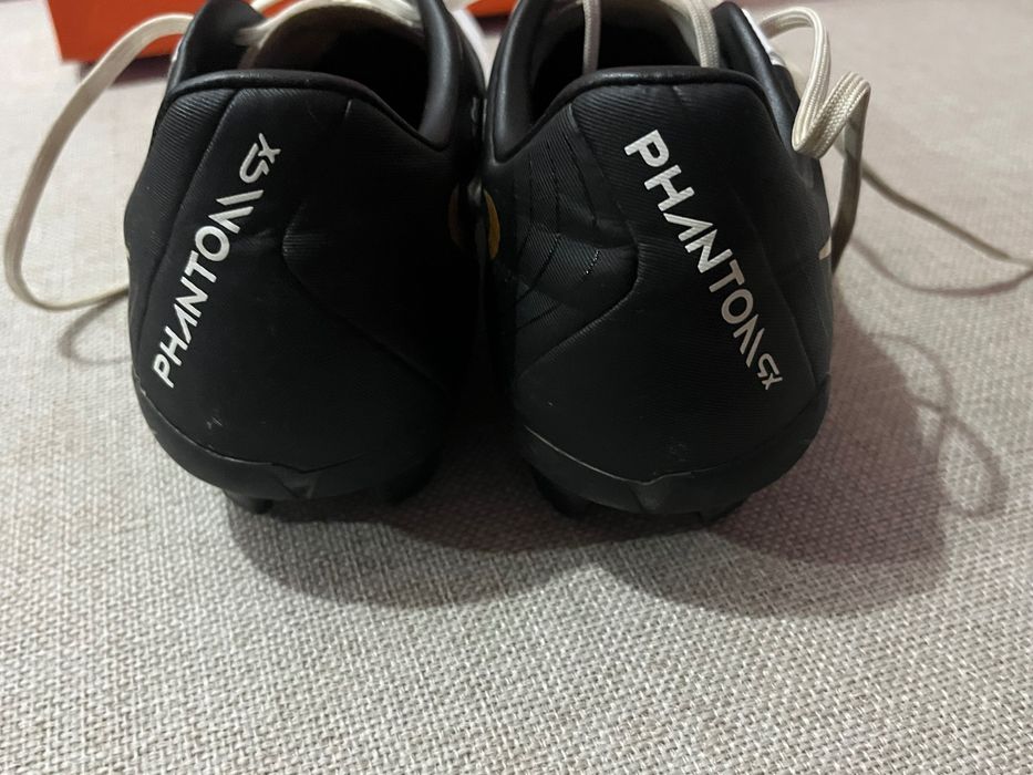 Adidași fotbal Nike Phantom GX 2 Academy
