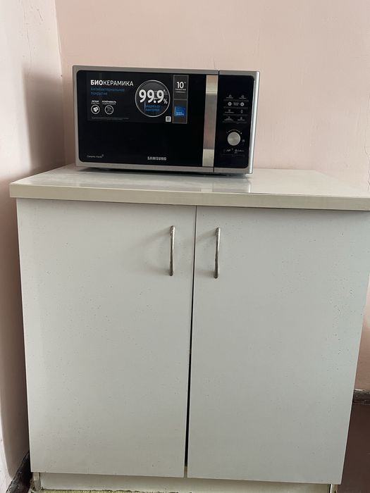 Продам кухоный гарнитур щ