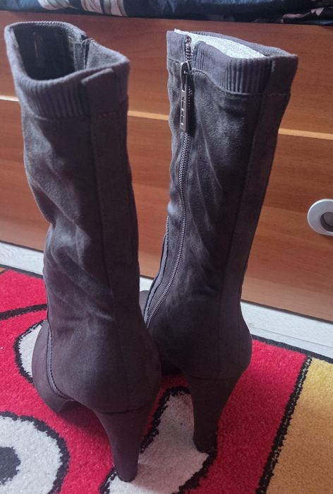 Cizme pentru dama