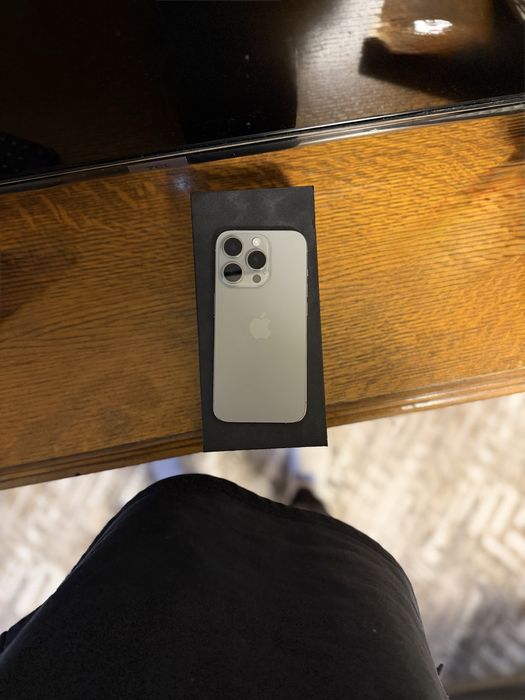 iPhone 15 Pro 128GB Natural Titanium – Отлично състояние