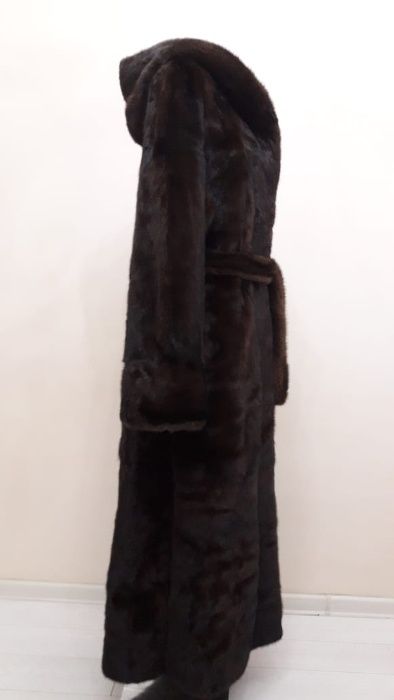 Шуба норковая с капюшоном