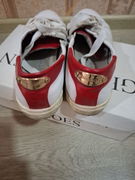 Красовки для девочки