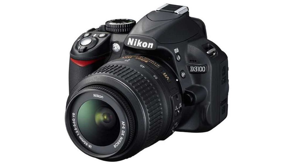 Фотоаппарат NIKON D3100