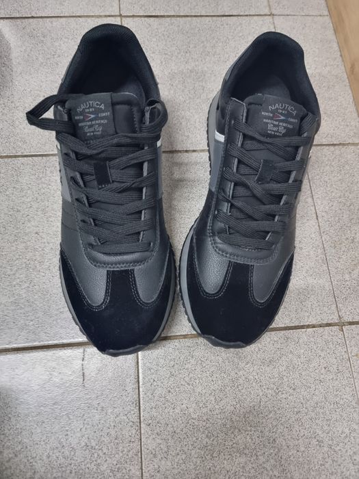 Мъжки маратонки 43