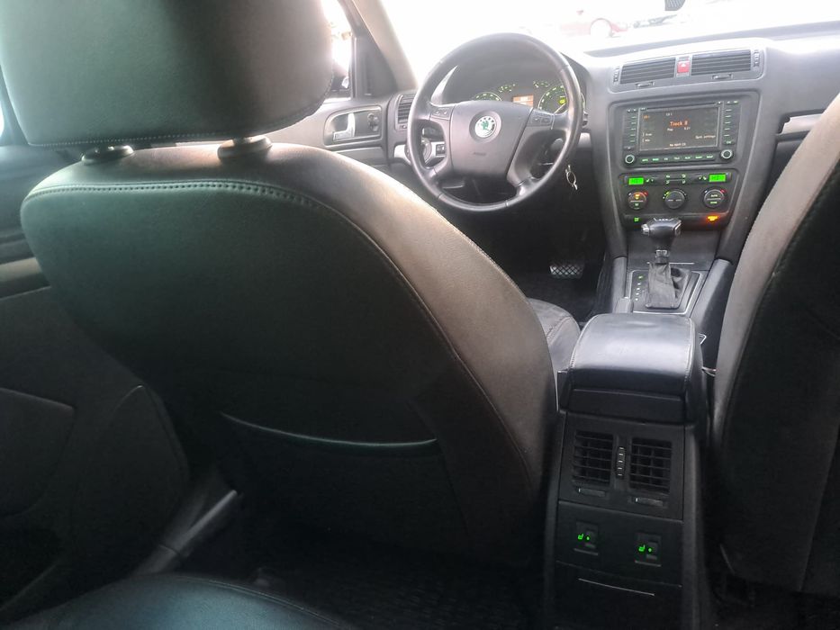 Skoda Octavia 2 an 2008 motor 2.0tdi cutie Automata DSG extra FULL