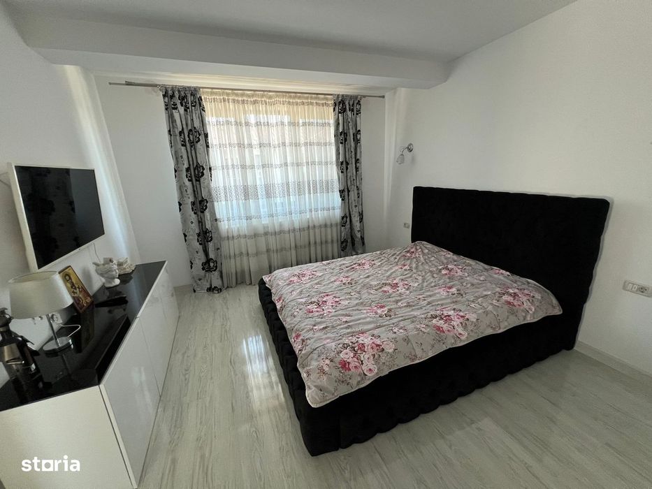 Casă cu 4 camere de închiriat, mobilata utilata.