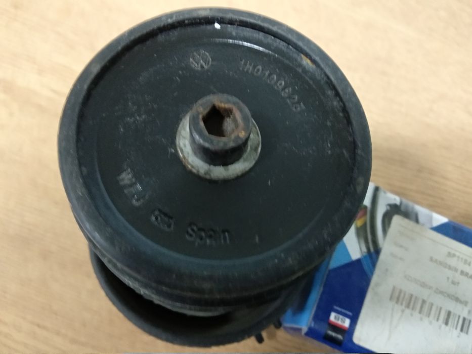 Колпак колеса новый