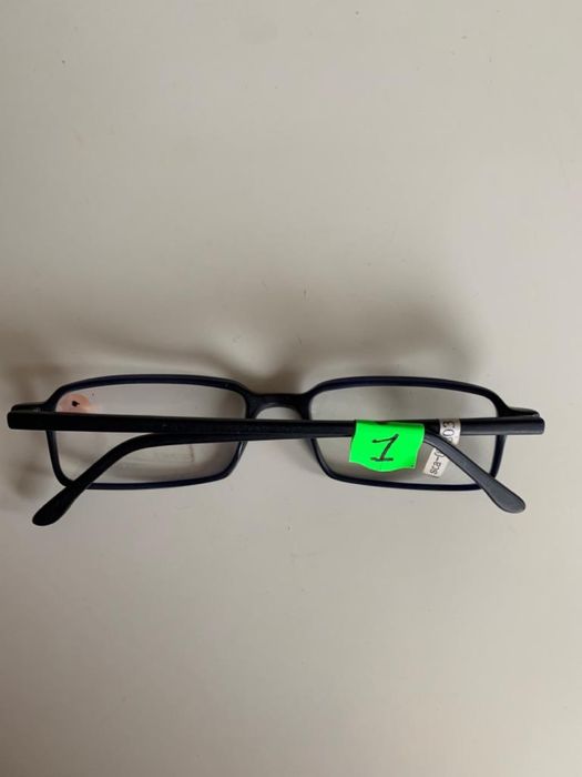 Vand rame ochelari modele frumoase.
