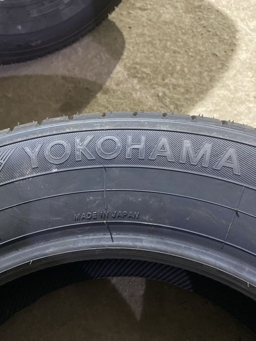 Продам Срочно шины Оригинал Якохама.