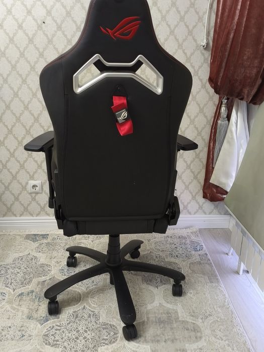 Игровое кресло Asus Rog chariot core black