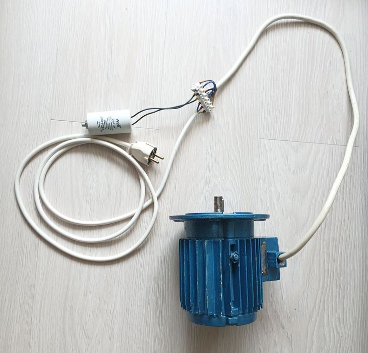 Motor  230V  380 v strung  bormasina  freza
