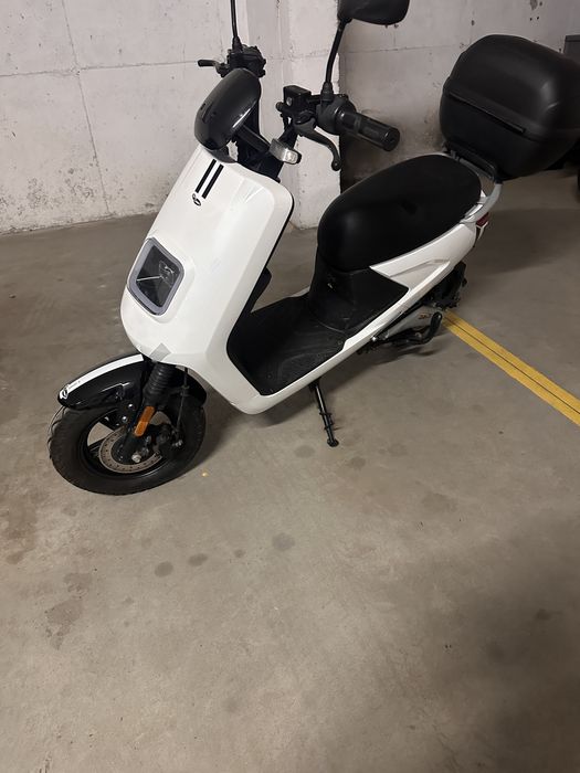 Scuter electric intre 800€-1500€