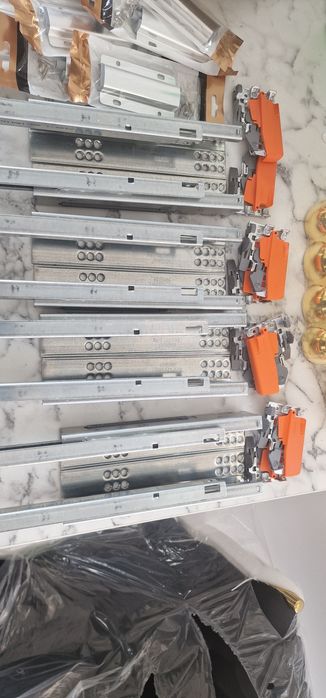 Glisiere Blum Tandem Blumotion 300mm – 4 seturi (8 bucăți), NOI