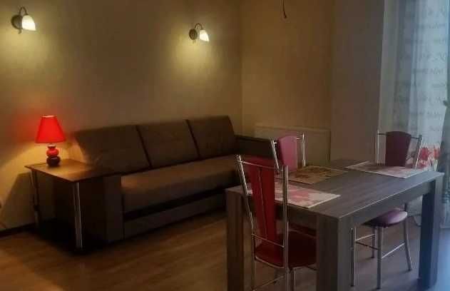 Дава се под наем Двустаен апартамент в Пловдив, Каменица 1 - 57 кв.м за 204 € - Снимка #2