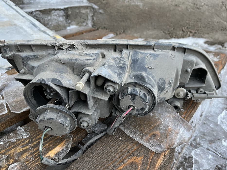 Фара ниссан примера п11