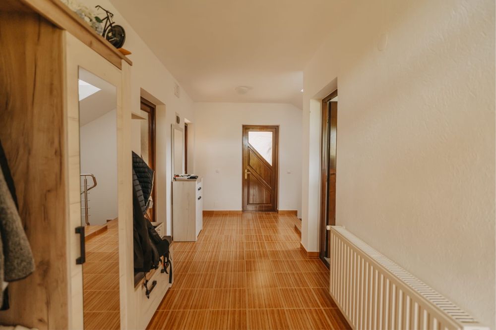 Casă de lucuit in zona liniștită