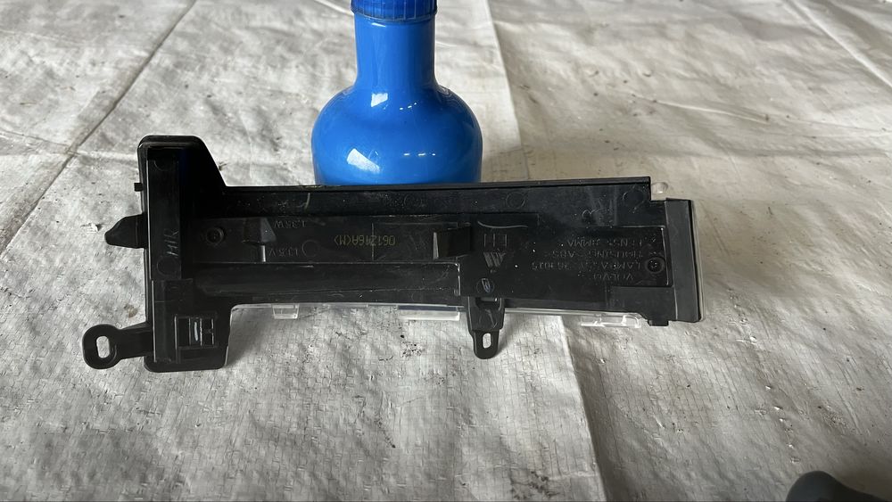 Светлина на ляво огледало Volvo XC60