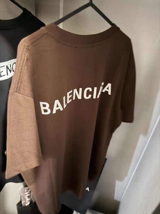 Тениски- balensiaga i Luis vuitton
