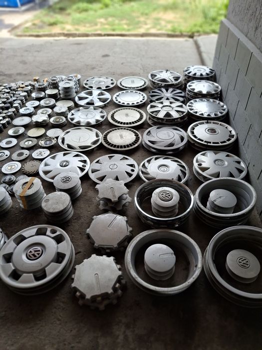 Продам колпачки разные машин и диски