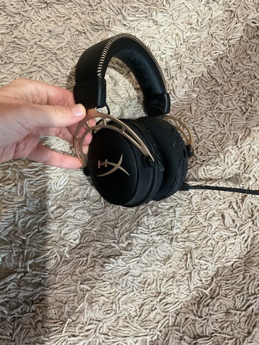 Игровые наушники hyperx cloud alpha