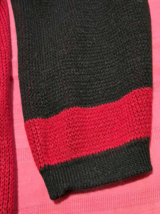 Pulover dama, rosu cu negru, 42-44, stare impecabila