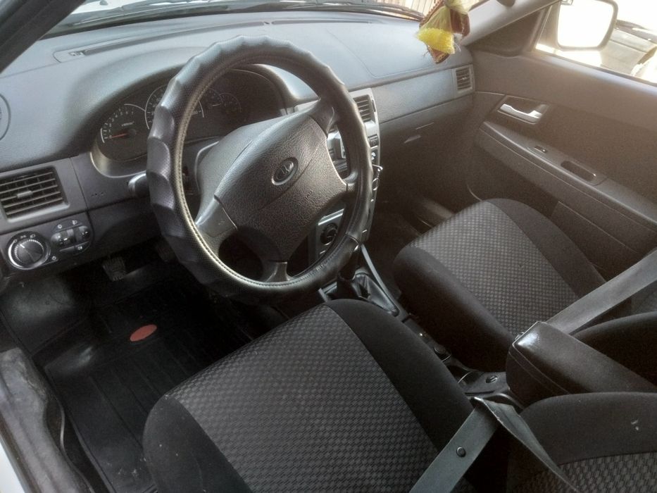 Продам приору универсал