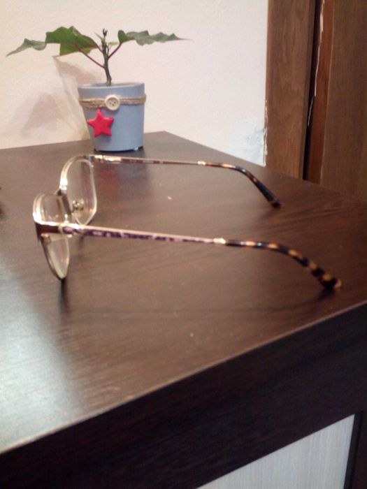 продавам дамски слънчеви очила