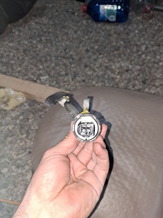 Rampa injectoare cayc 1.6 tdi  vw touran 1t3 / golf 6/ audi a3 8p