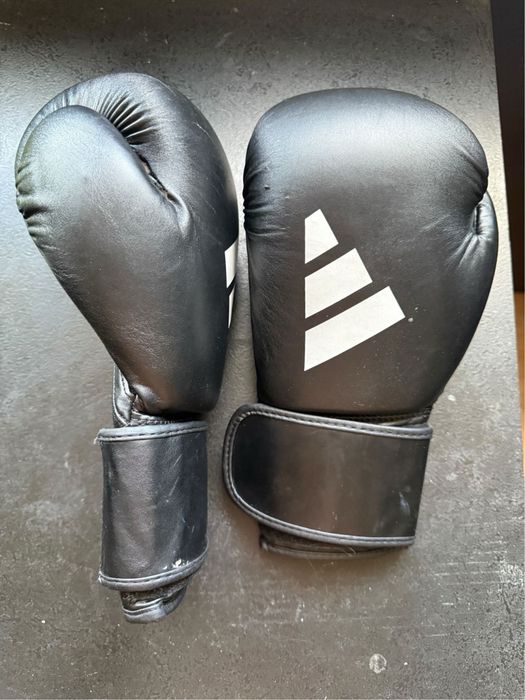 Боксови ръкавици 12oz