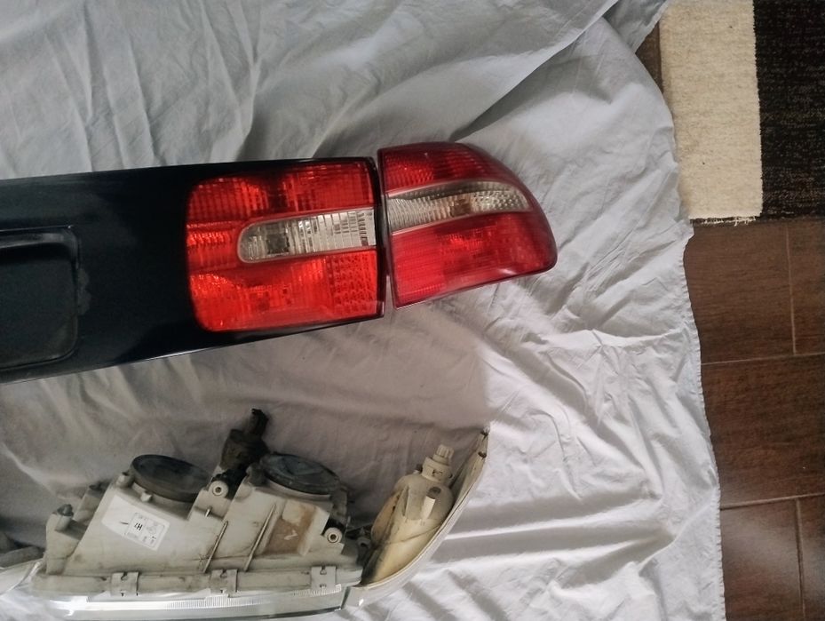 Faruri, stopuri Volvo V40 mk1