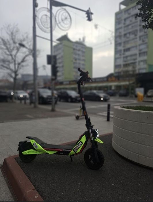 Trotineta Segway ZT3 PRO