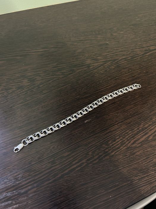 Продам серебрянный браслет