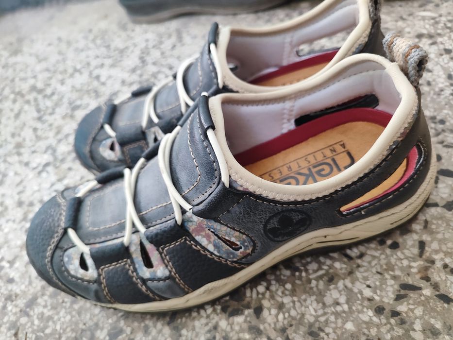 Обувки 36 номер за момче