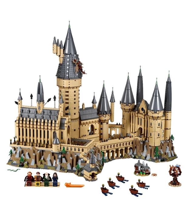 Конструктор лего замок  хогвартс
