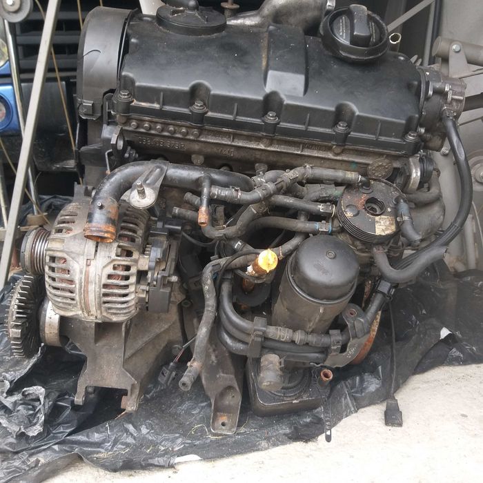 Motor Audi A4 B6. 1.9 tdi, 131cp, cod motor AVF Viseu de Jos • OLX.ro
