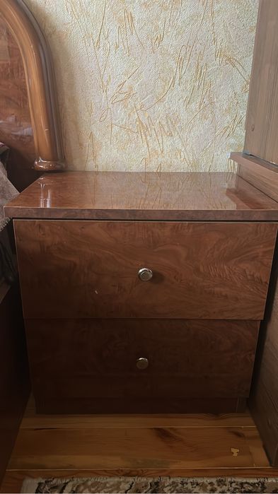 Продам спальни гарнитур