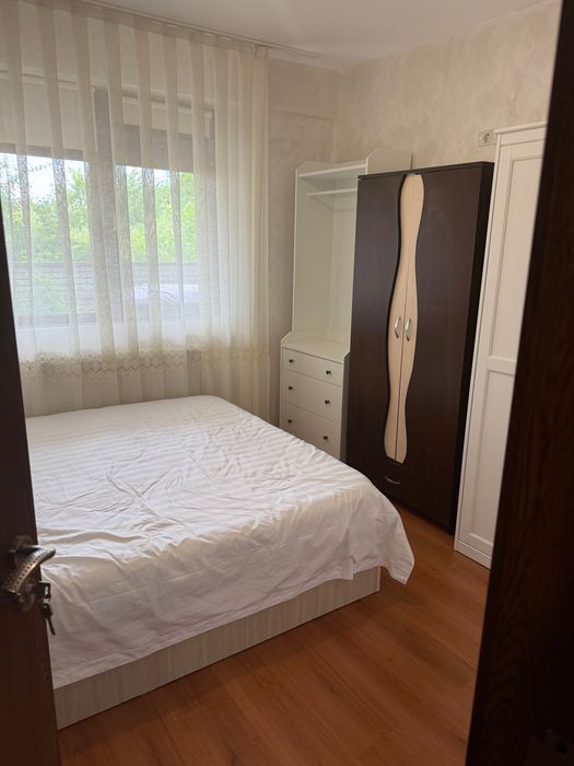 De închiriat apartament 2 camere – București Păcii