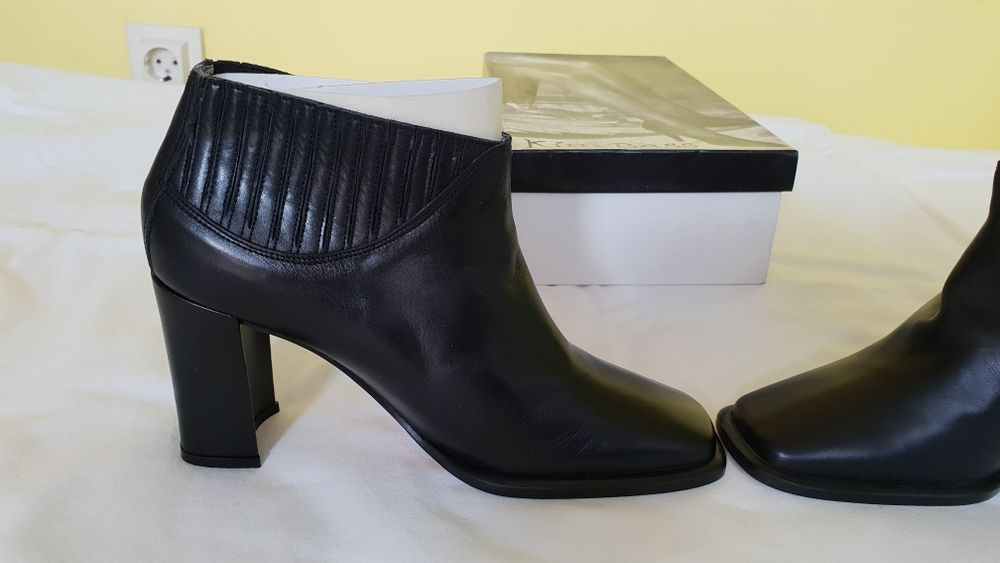 Продавам кожени боти с квадратен връх ,нови Испания