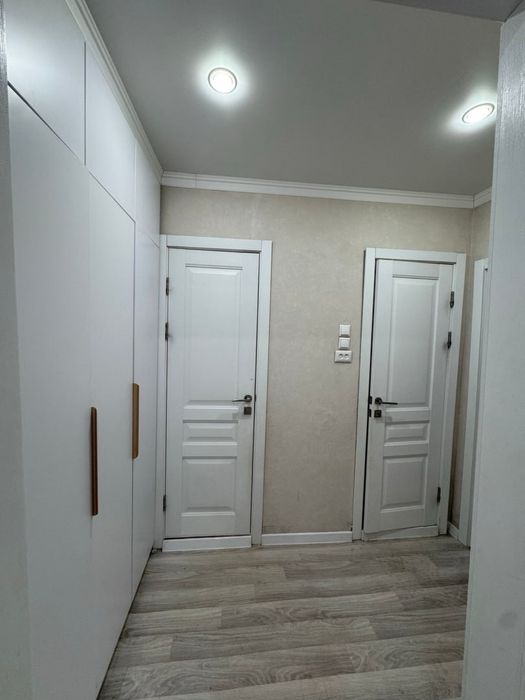 2-х ком в 7 мкр 4/5 этаж