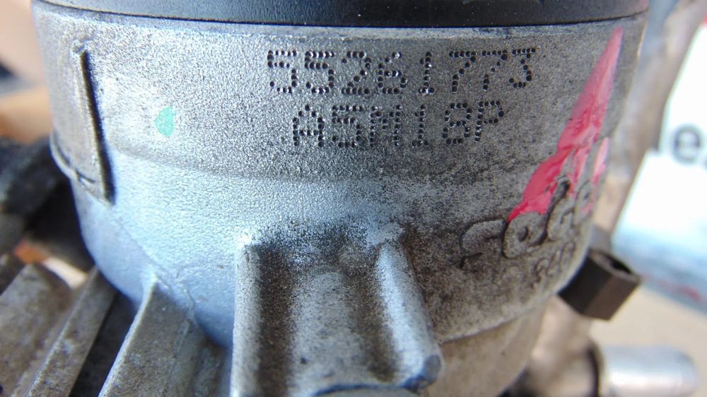 carcasa Filtru ulei cu termoflot Fiat 1.3 panda tipo fiat 500 500l 500c 500x punto evo qubo alfa ro