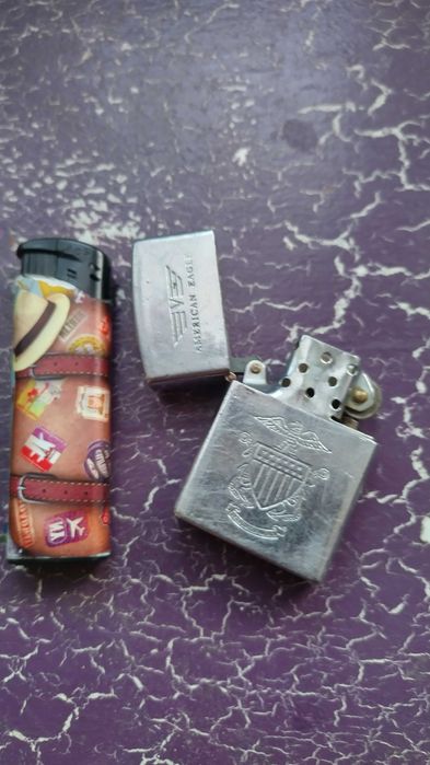 Ловен нож за дране и колекционерски запалки