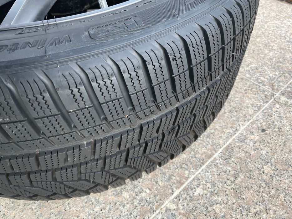 Set 4 roti complete 245/45 R18 RunFlat