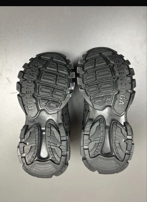 Balenciaga Track Graffiti