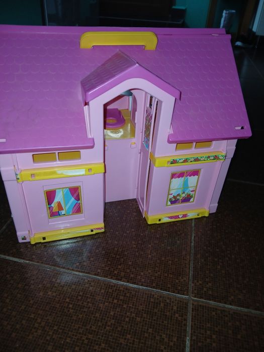 Casa pentru papusi
